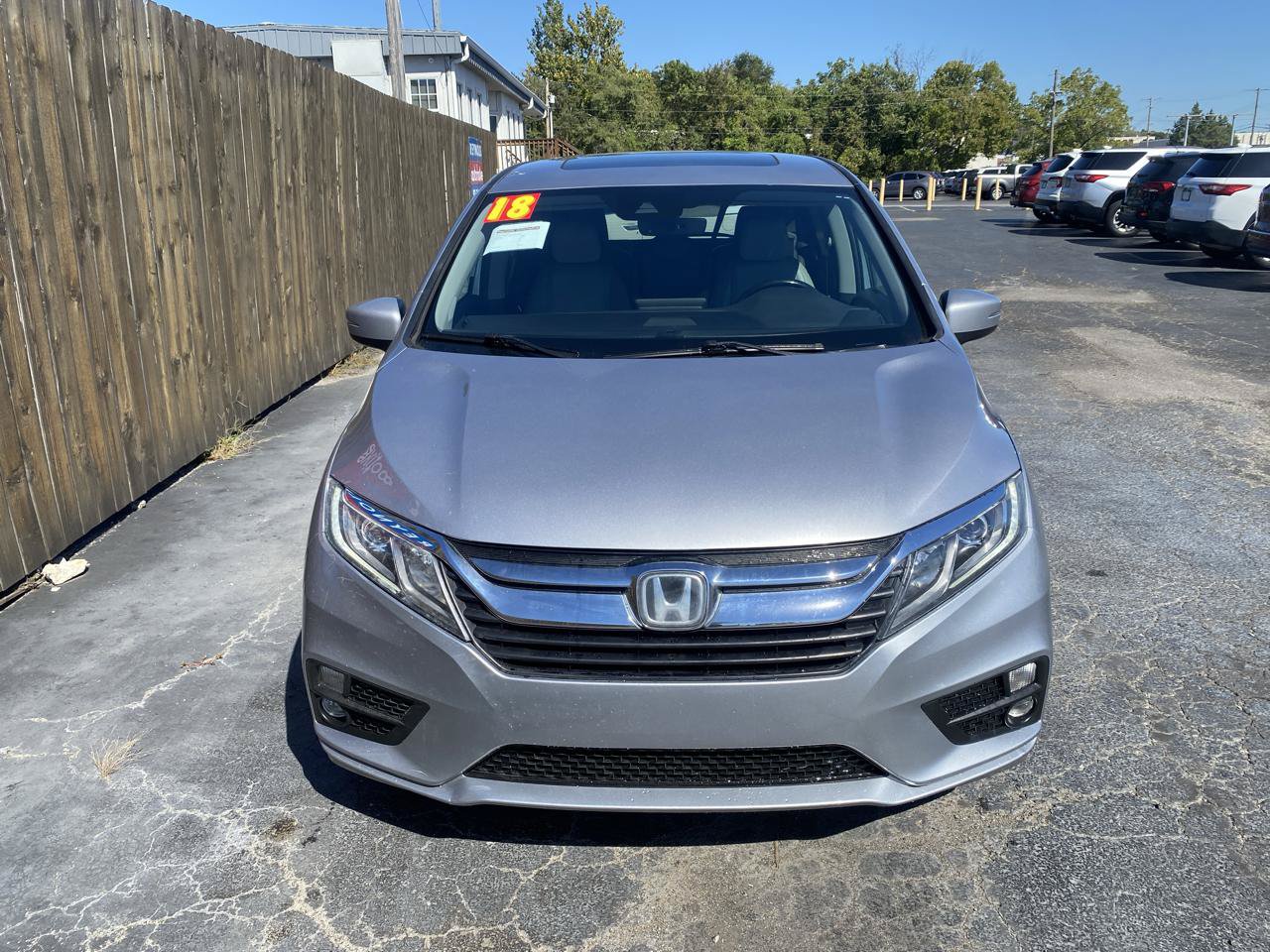 Used 2018 Honda Odyssey EX-L image 2