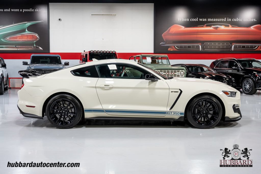 Used 2020 Ford Mustang Shelby GT350 w/ Technology Package RWD image 9