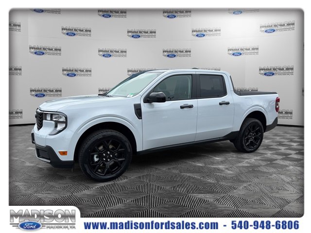 New 2025 Ford Maverick XLT w/ Black Appearance Package