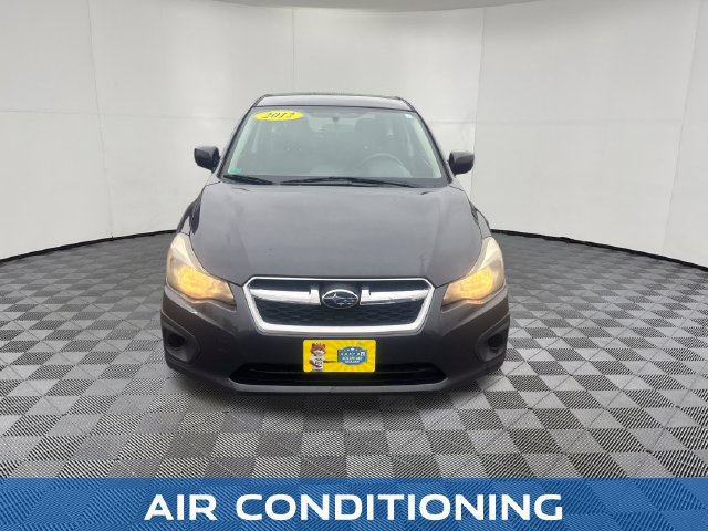 Used 2012 Subaru Impreza 2.0i Premium w/ All-Weather Pkg AWD/4WD image 9