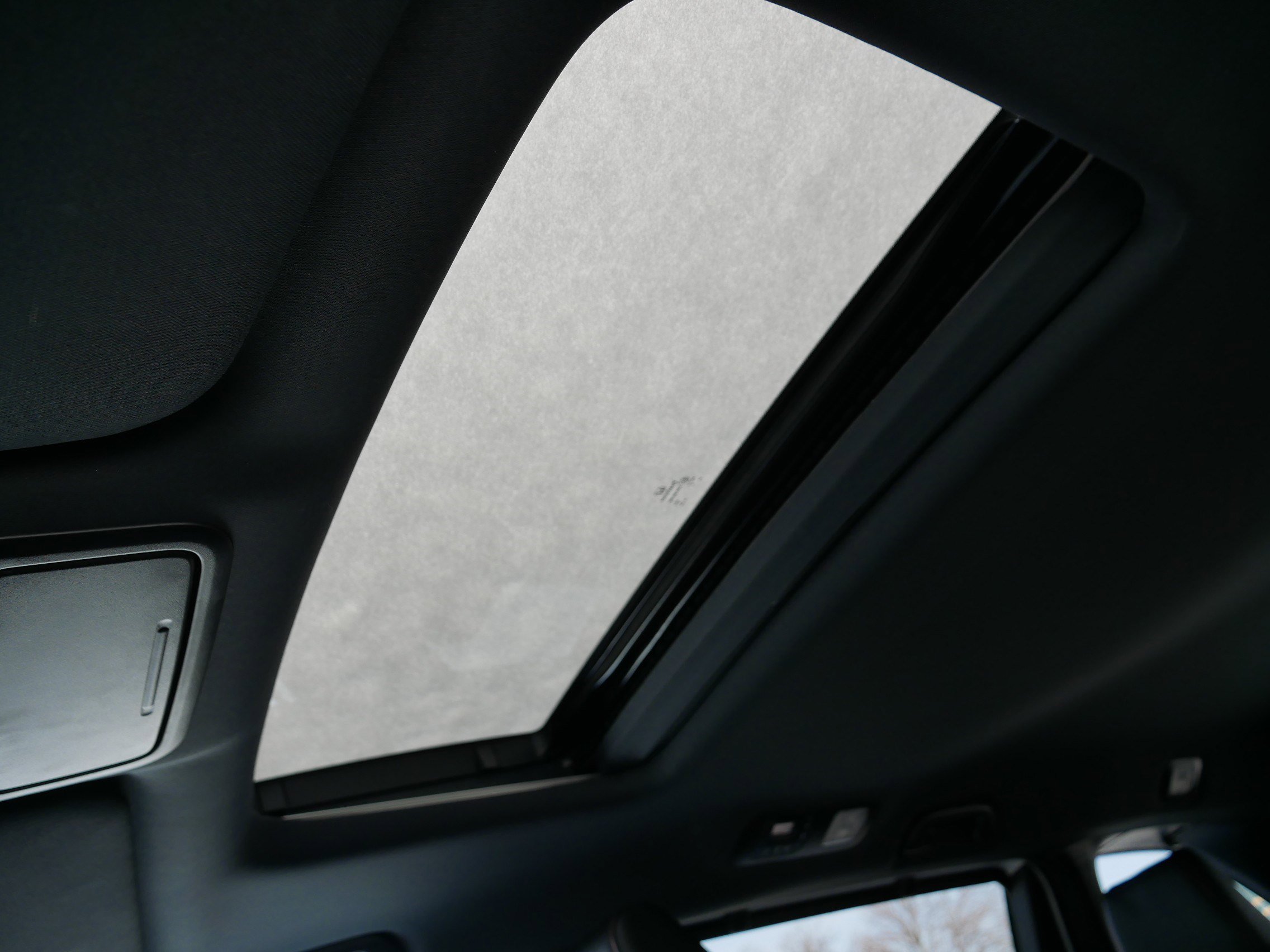 Used 2024 Honda Odyssey Sport image 32