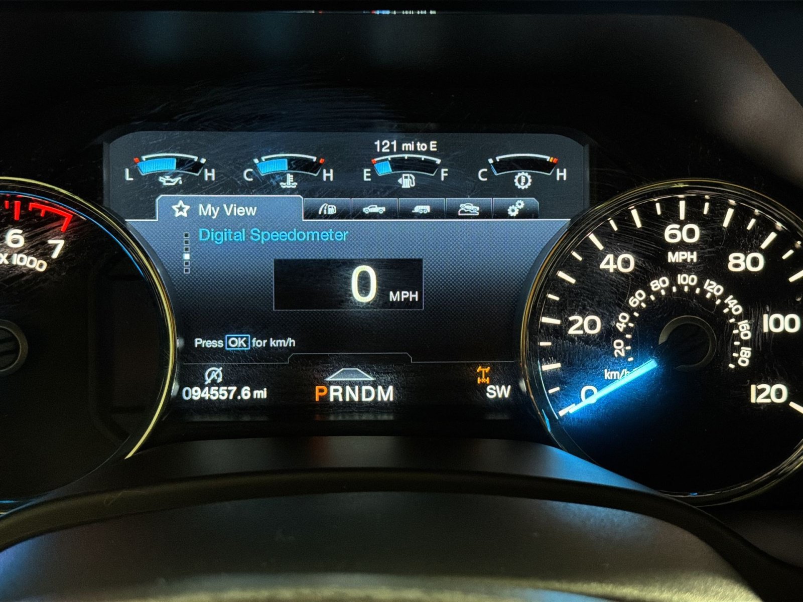 Used 2019 Ford F150 Platinum w/ Equipment Group 701A Luxury AWD/4WD image 17