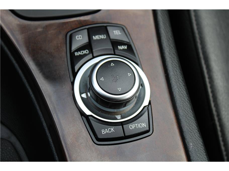 Used 2011 BMW 328i xDrive Wagon image 30