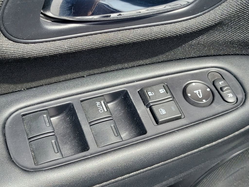 Certified 2021 Honda HR-V Sport image 21