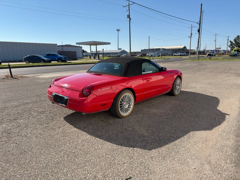 Used 2002 Ford Thunderbird RWD image 3