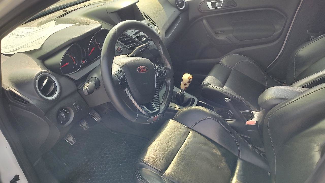 Used 2017 Ford Fiesta ST FWD image 11