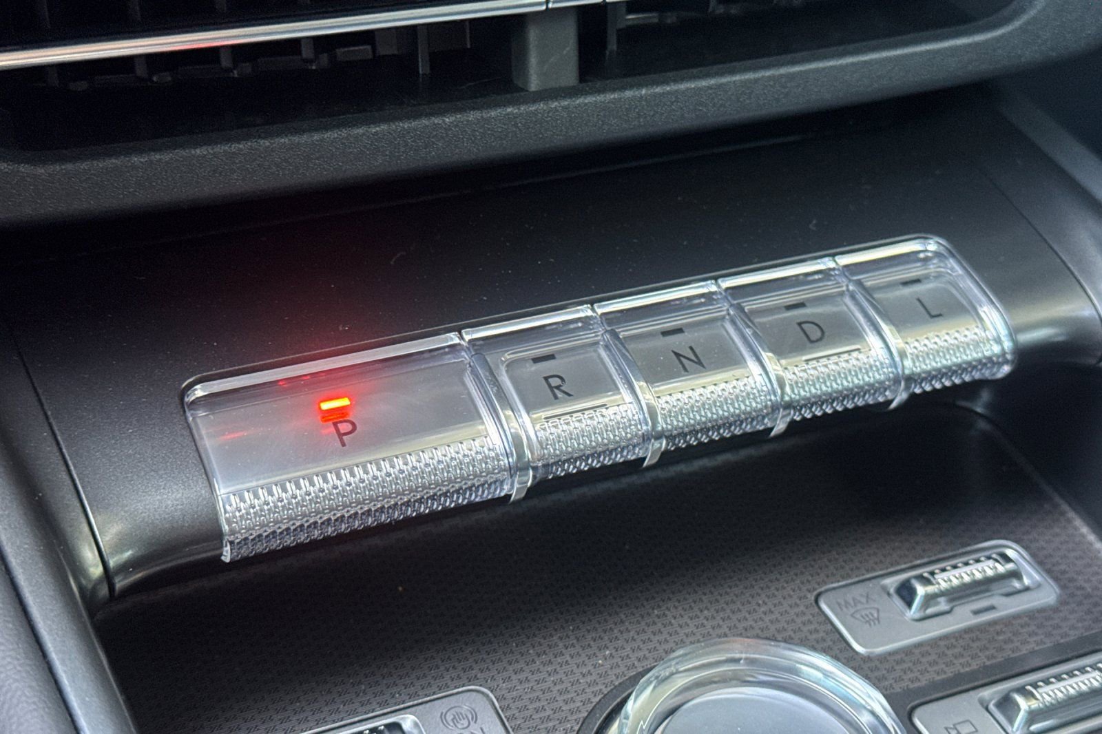 New 2026 Lincoln Nautilus Premier image 20