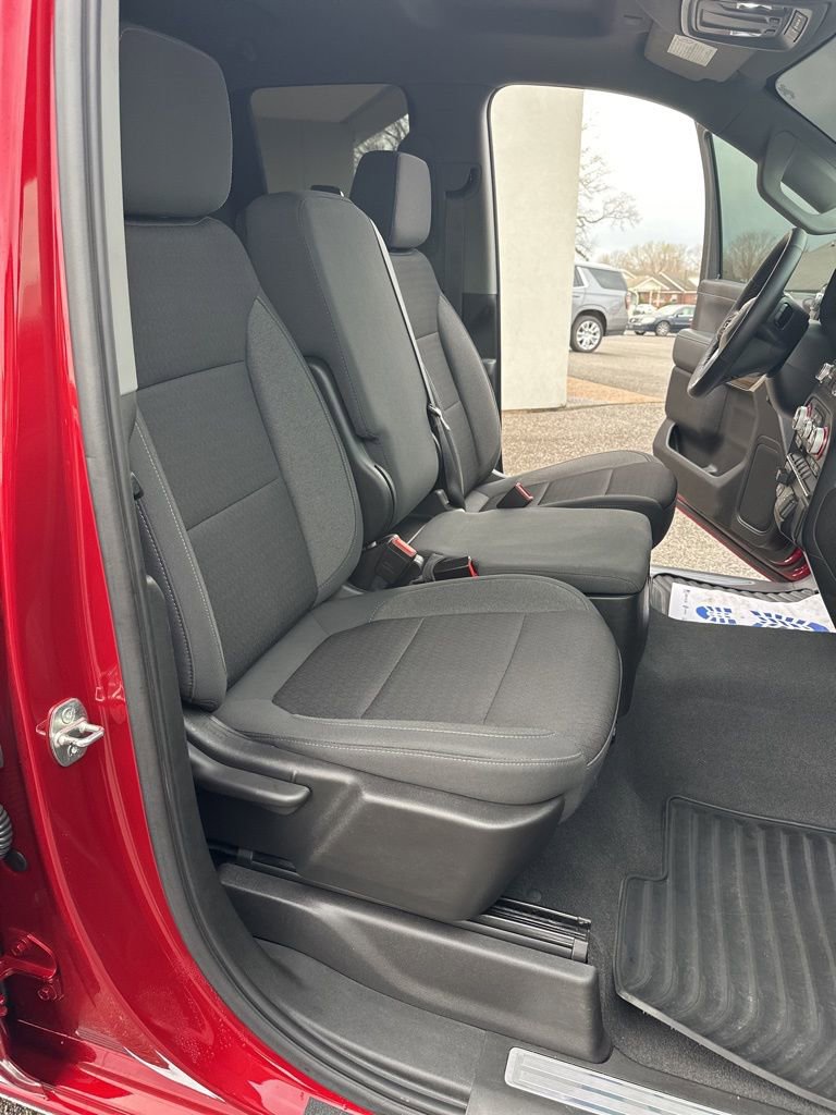 Used 2022 GMC Sierra 2500 SLE w/ SLE Value Package; image 16