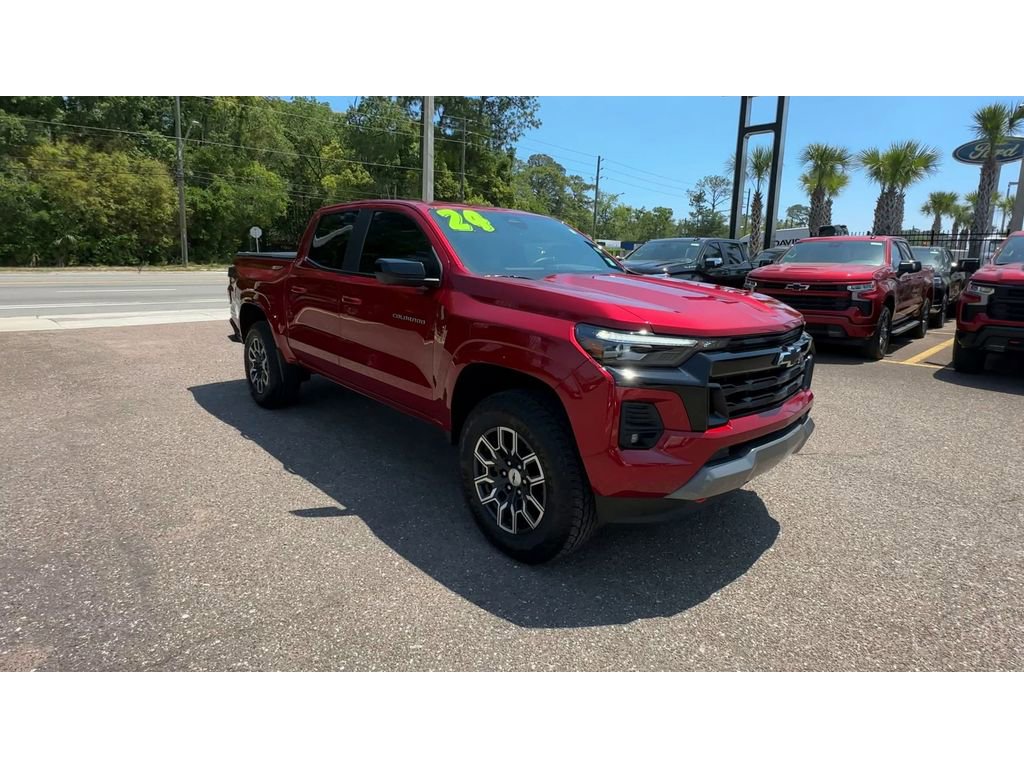 Used 2024 Chevrolet Colorado Z71 w/ Z71 Convenience Package 2 AWD/4WD image 8