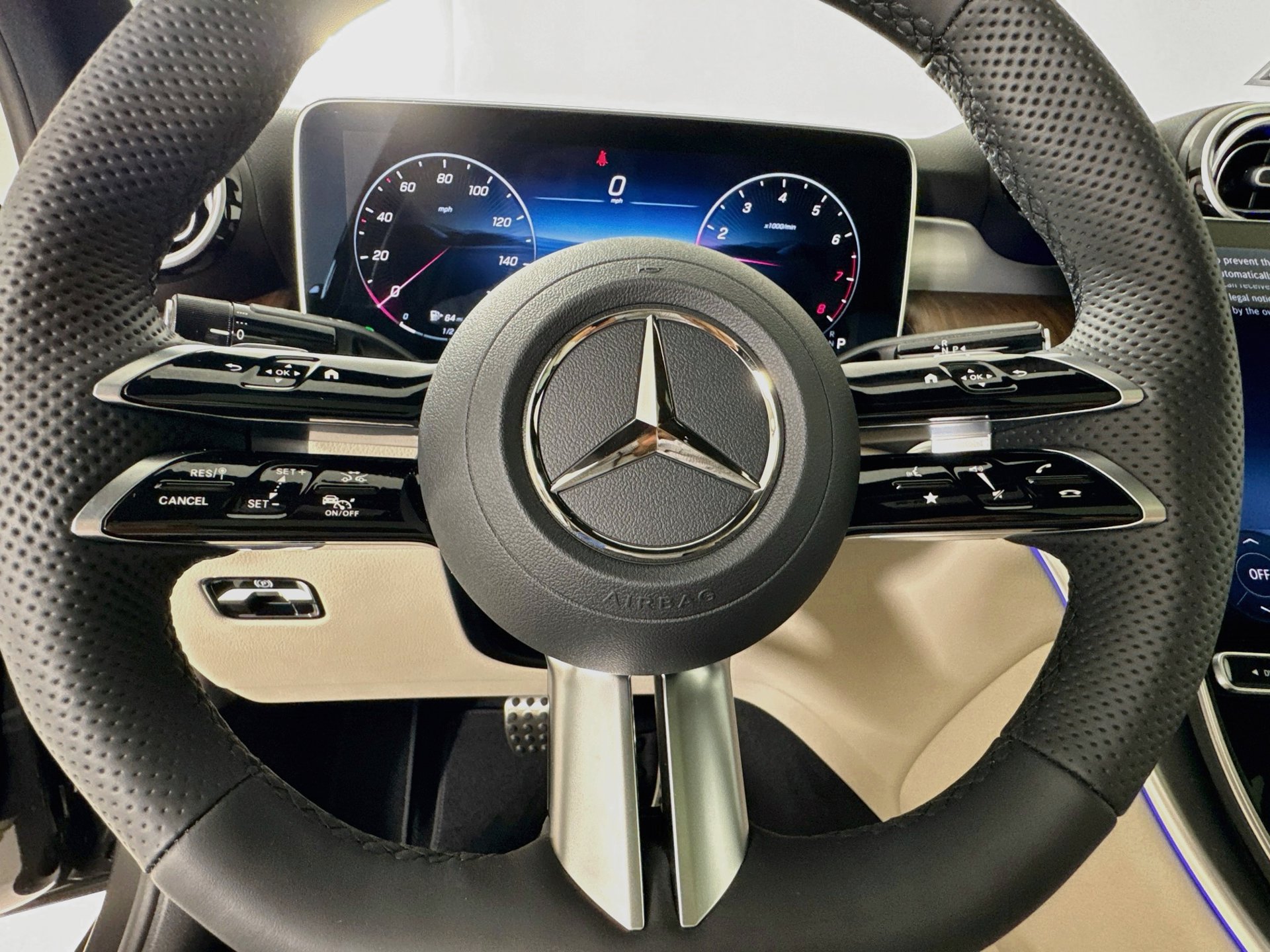 New 2027 Mercedes-Benz GLC 300 4MATIC image 12