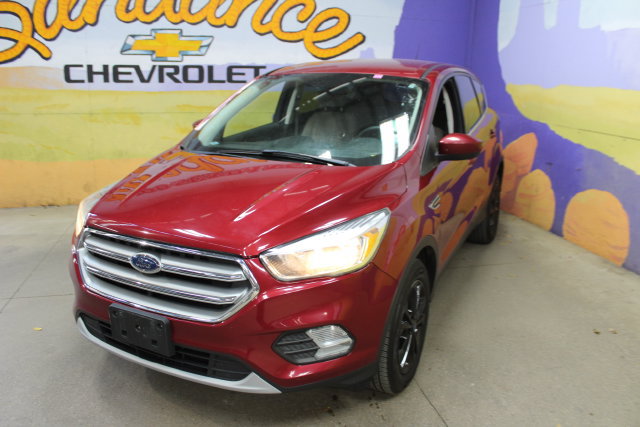 Used 2017 Ford Escape SE AWD/4WD image 4