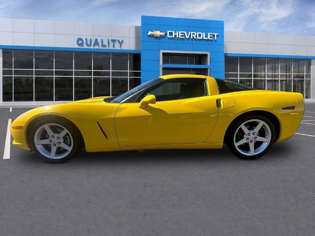 Used 2007 Chevrolet Corvette Coupe RWD image 4