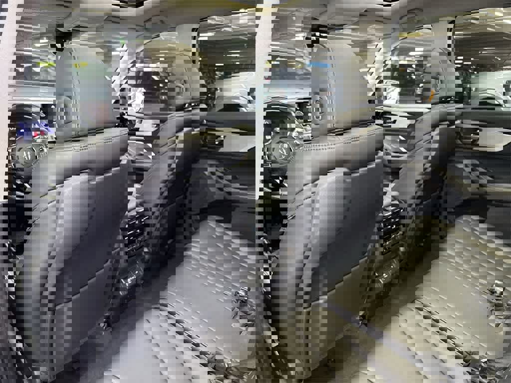 Certified 2024 Acura MDX FWD image 23