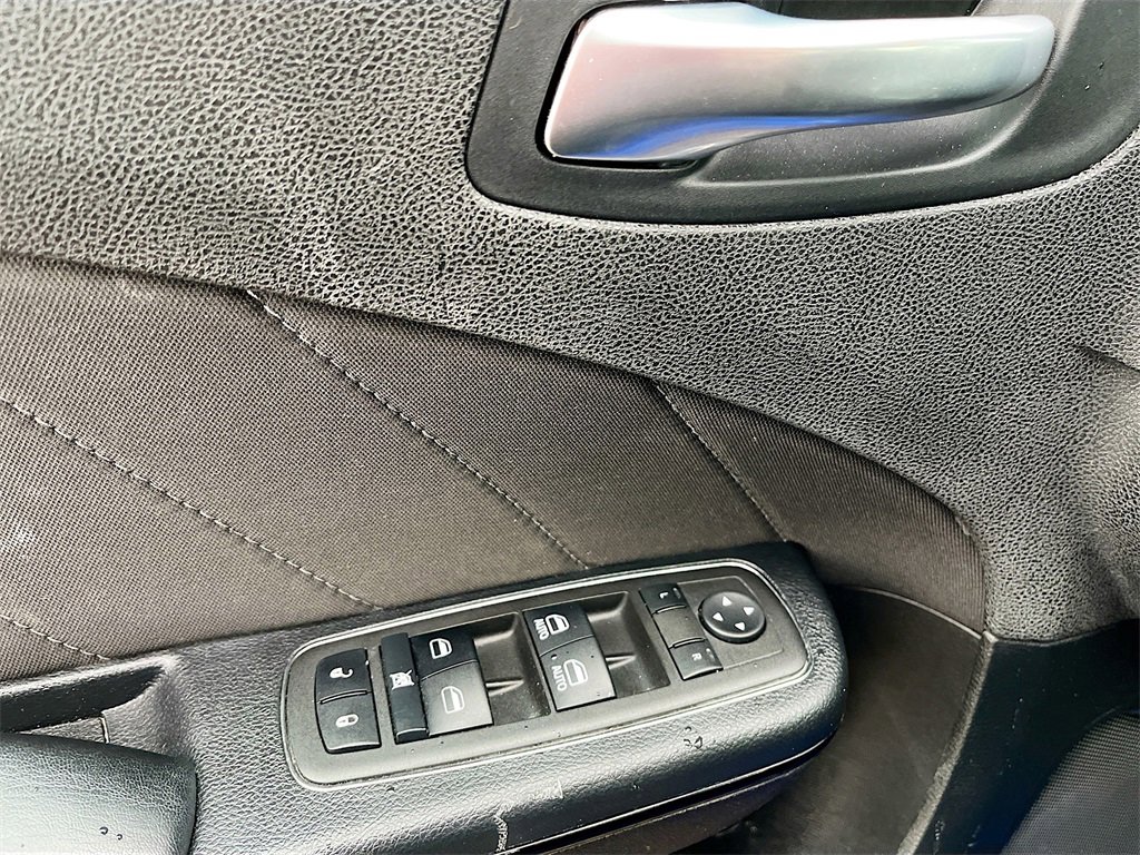 Used 2022 Dodge Charger GT w/ Blacktop Package image 17