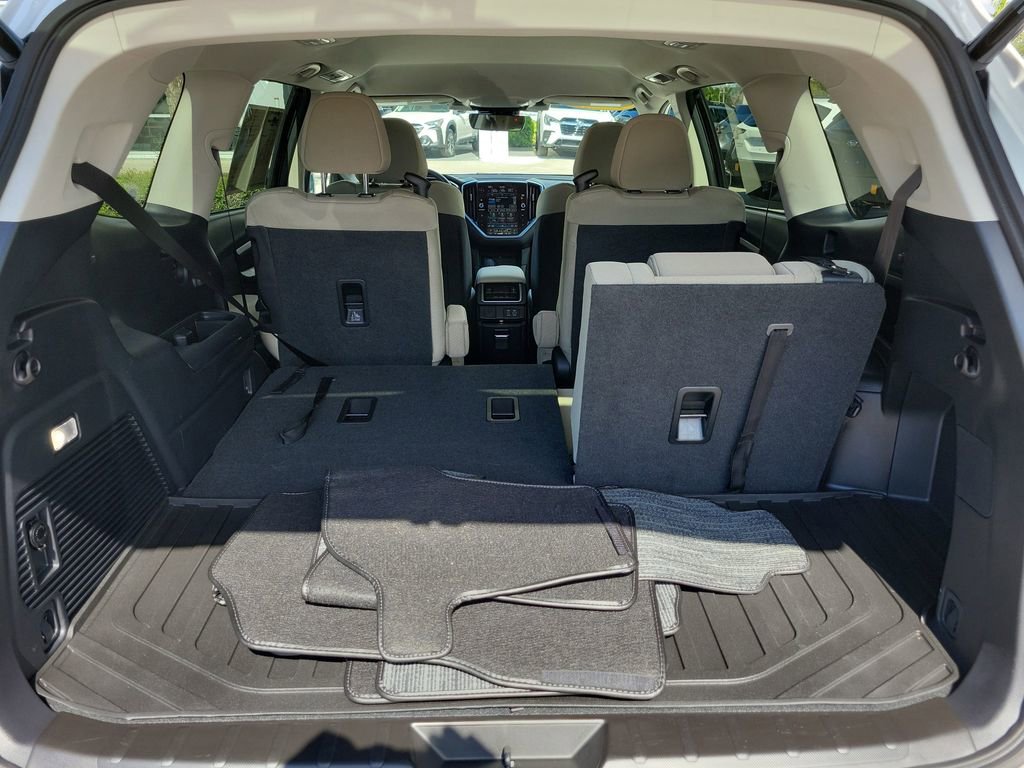 Used 2025 Subaru Ascent Premium image 14
