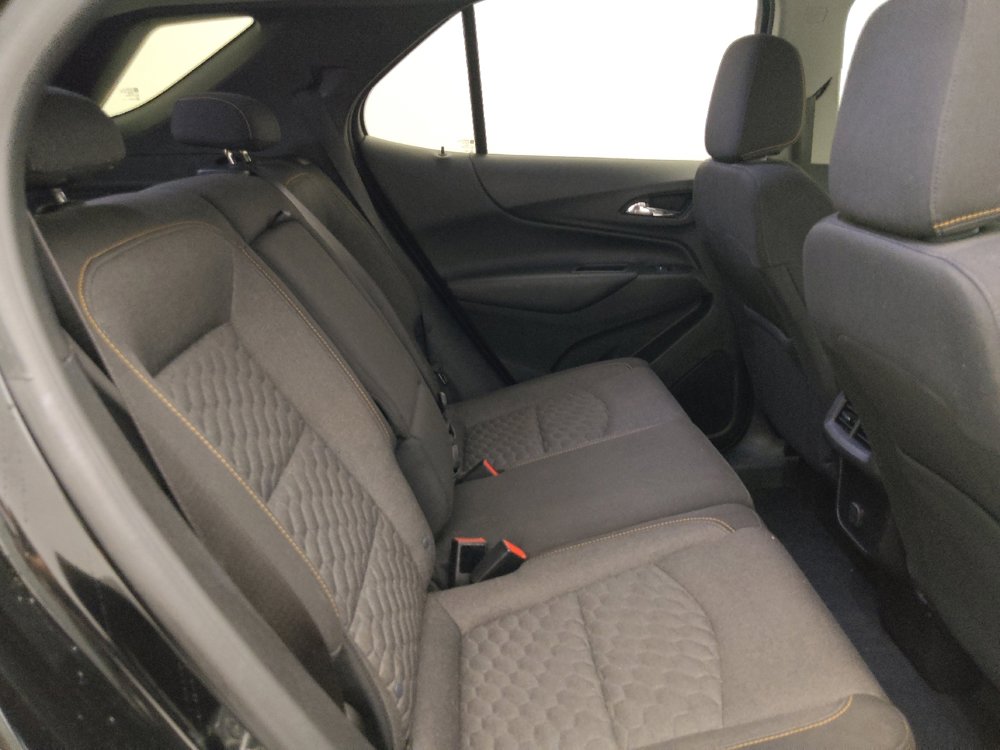 Used 2018 Chevrolet Equinox LT image 19