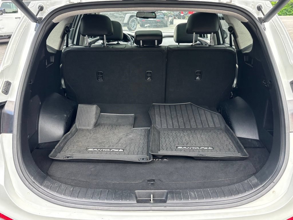 Used 2020 Hyundai Santa Fe SEL AWD/4WD image 12