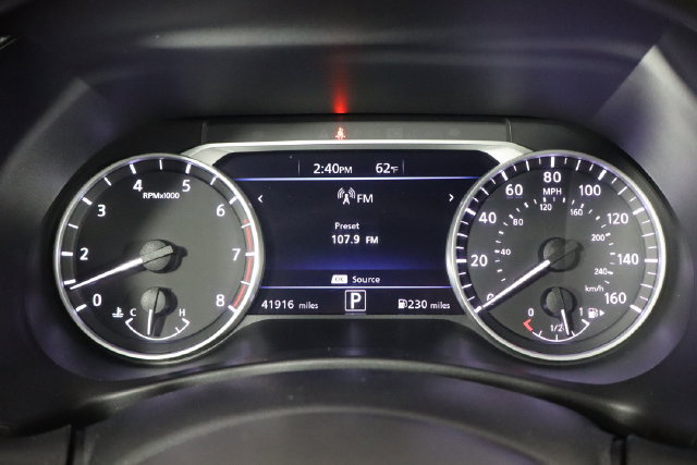 Used 2024 Nissan Sentra SV FWD image 11