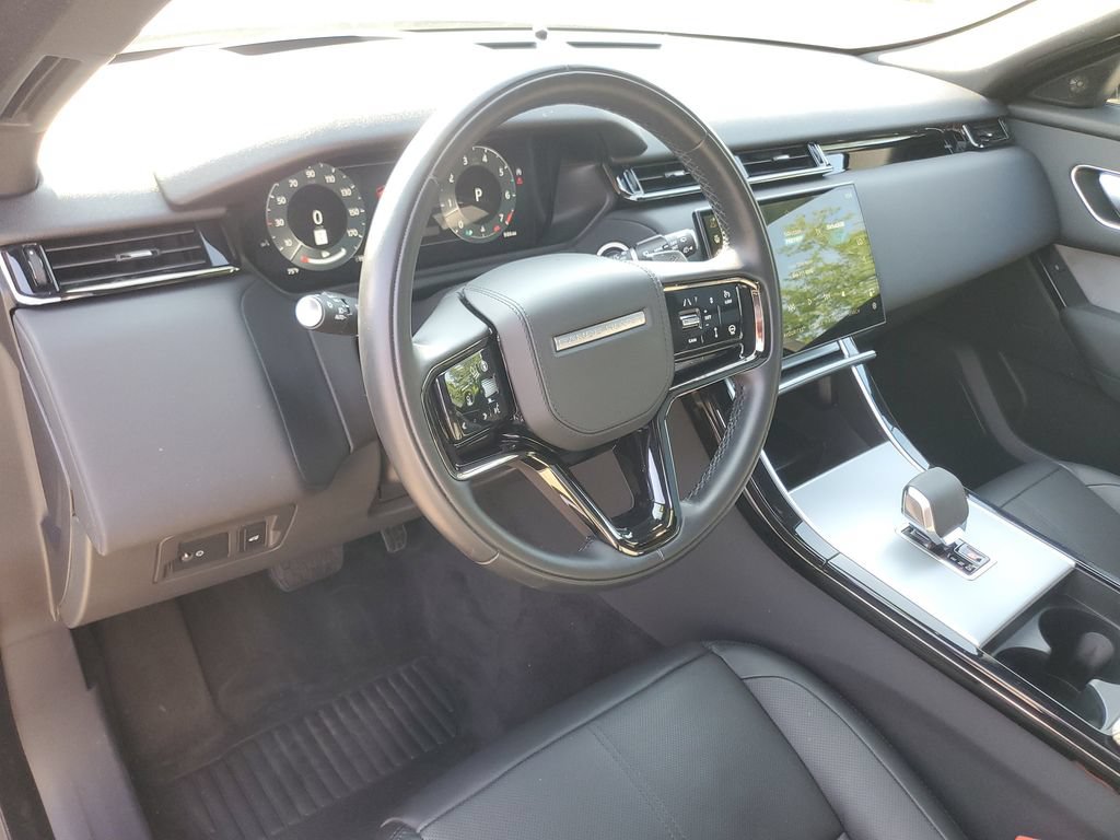 Used 2025 Land Rover Range Rover Velar S AWD/4WD image 15
