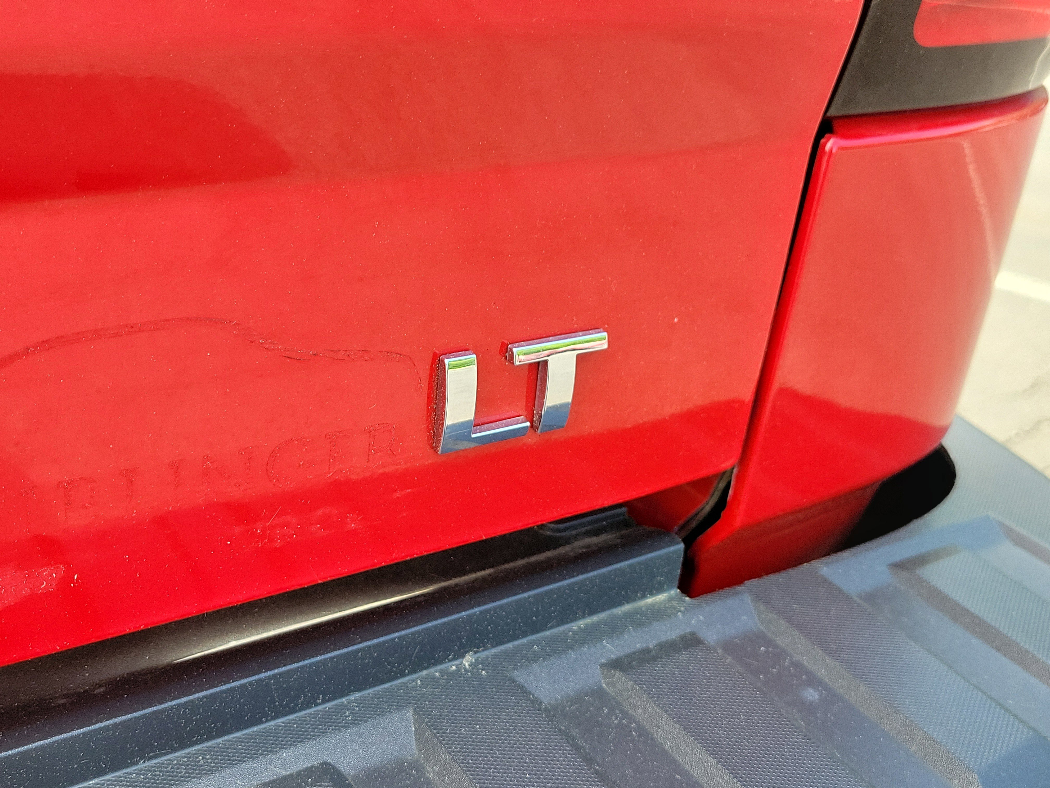 Used 2017 Chevrolet Silverado 1500 LT w/ All Star Edition image 6