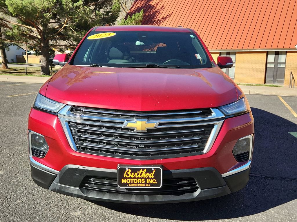 Used 2023 Chevrolet Traverse LT image 5