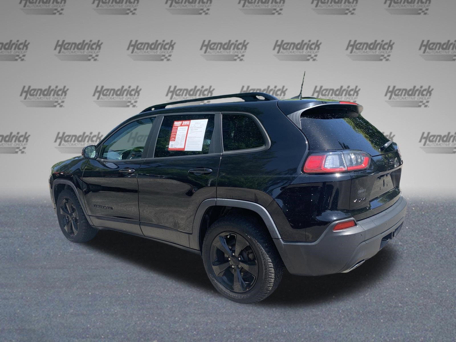 Used 2019 Jeep Cherokee Latitude Plus image 7
