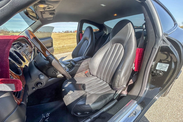 Used 1998 Jaguar XK8 Coupe image 31