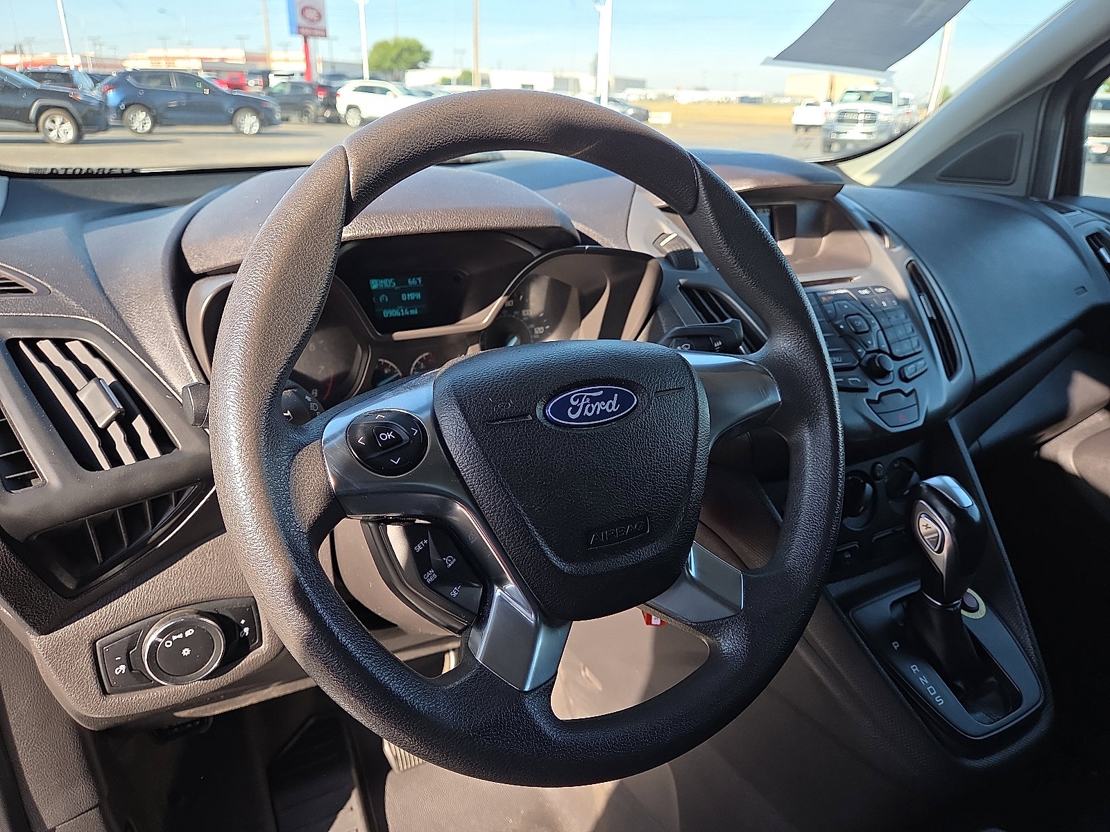 Used 2018 Ford Transit Connect XL image 13