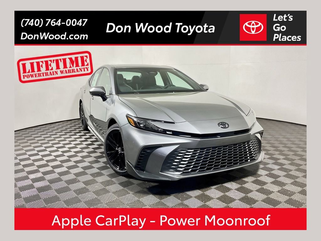 New 2026 Toyota Camry SE FWD image 1