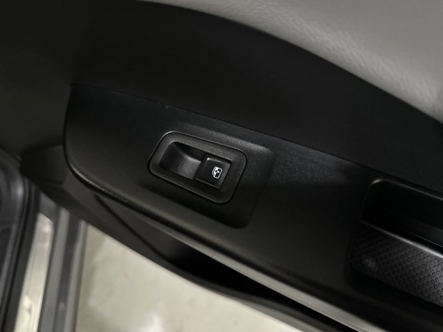 Certified 2022 Volkswagen Taos SE image 39