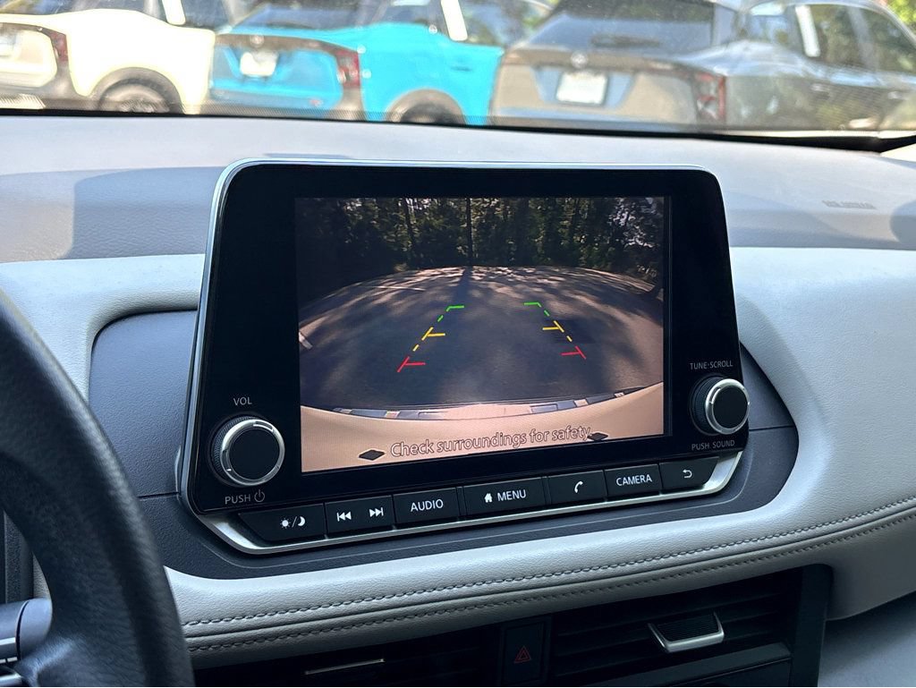 Certified 2023 Nissan Rogue SV FWD image 34