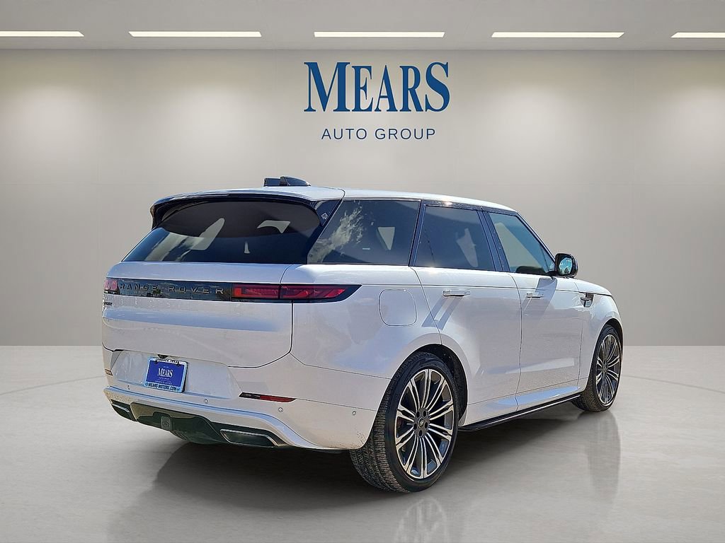 Used 2024 Land Rover Range Rover Sport Dynamic SE image 5