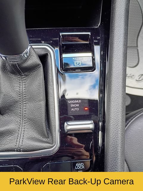 Used 2024 Jeep Compass Limited w/ Sun and Sound Group AWD/4WD image 18