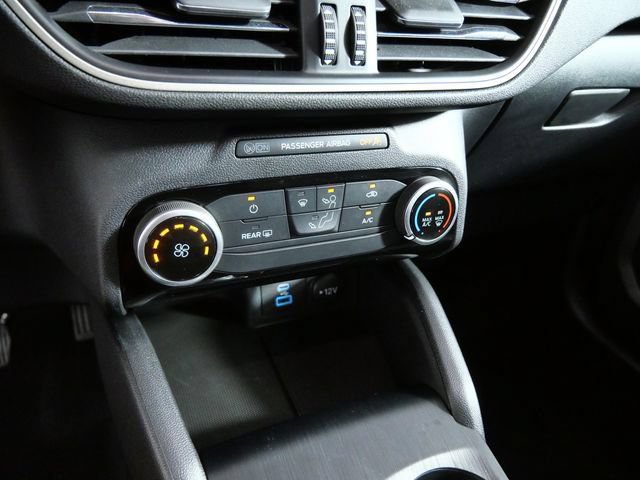 Certified 2022 Ford Escape SE FWD image 19