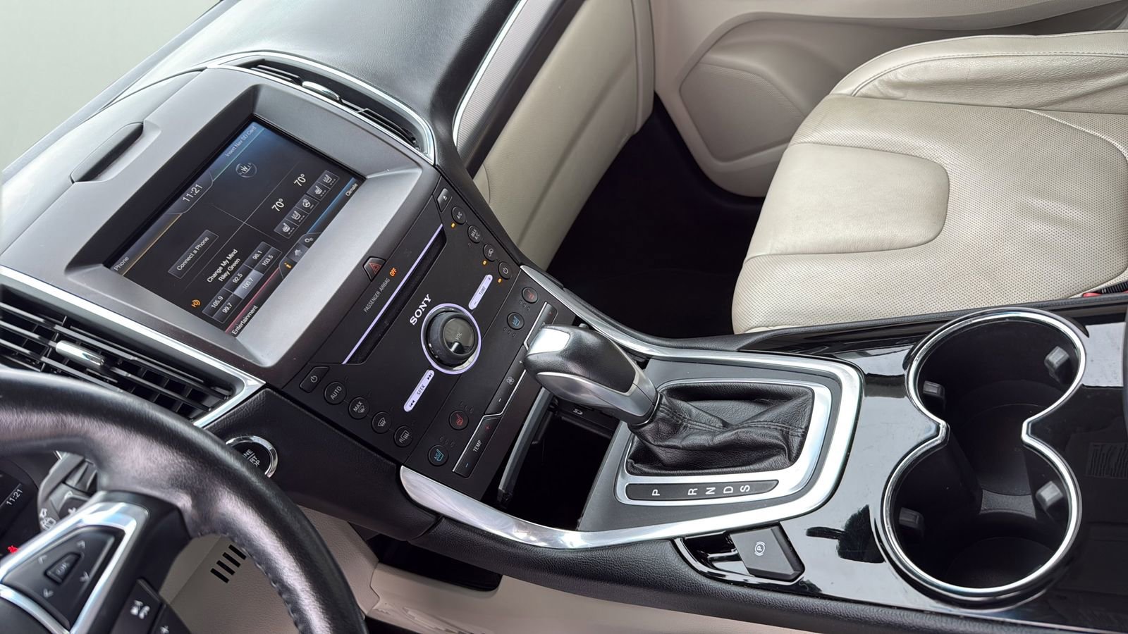 Used 2015 Ford Edge Titanium w/ Equipment Group 301A FWD image 48