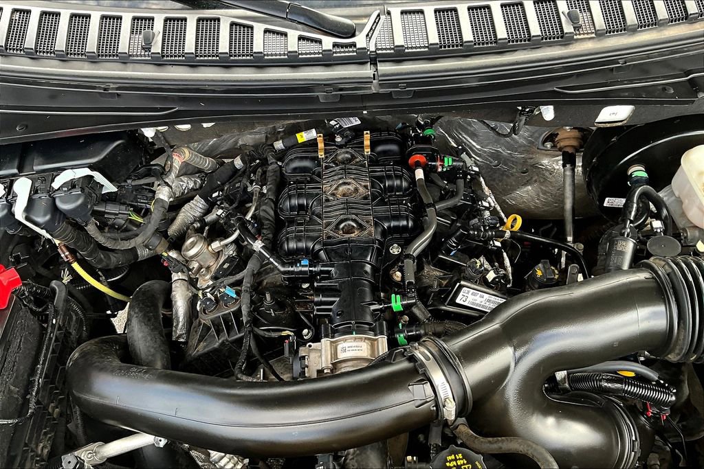 Used 2021 Ford Expedition XLT image 43