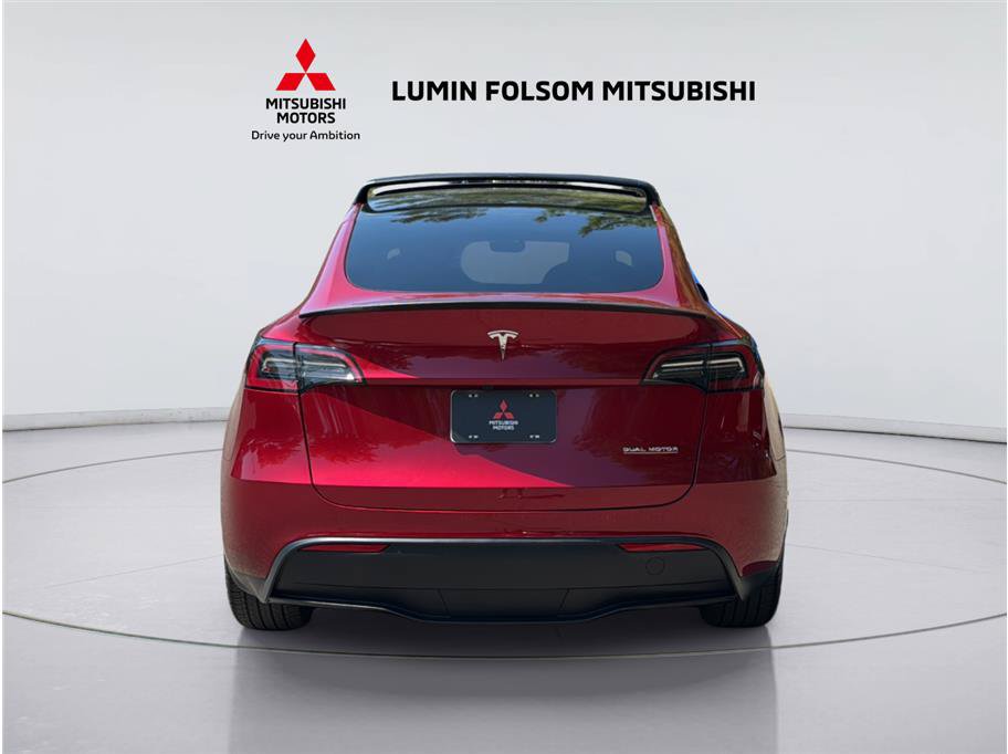 Used 2024 Tesla Model Y Performance AWD/4WD image 4