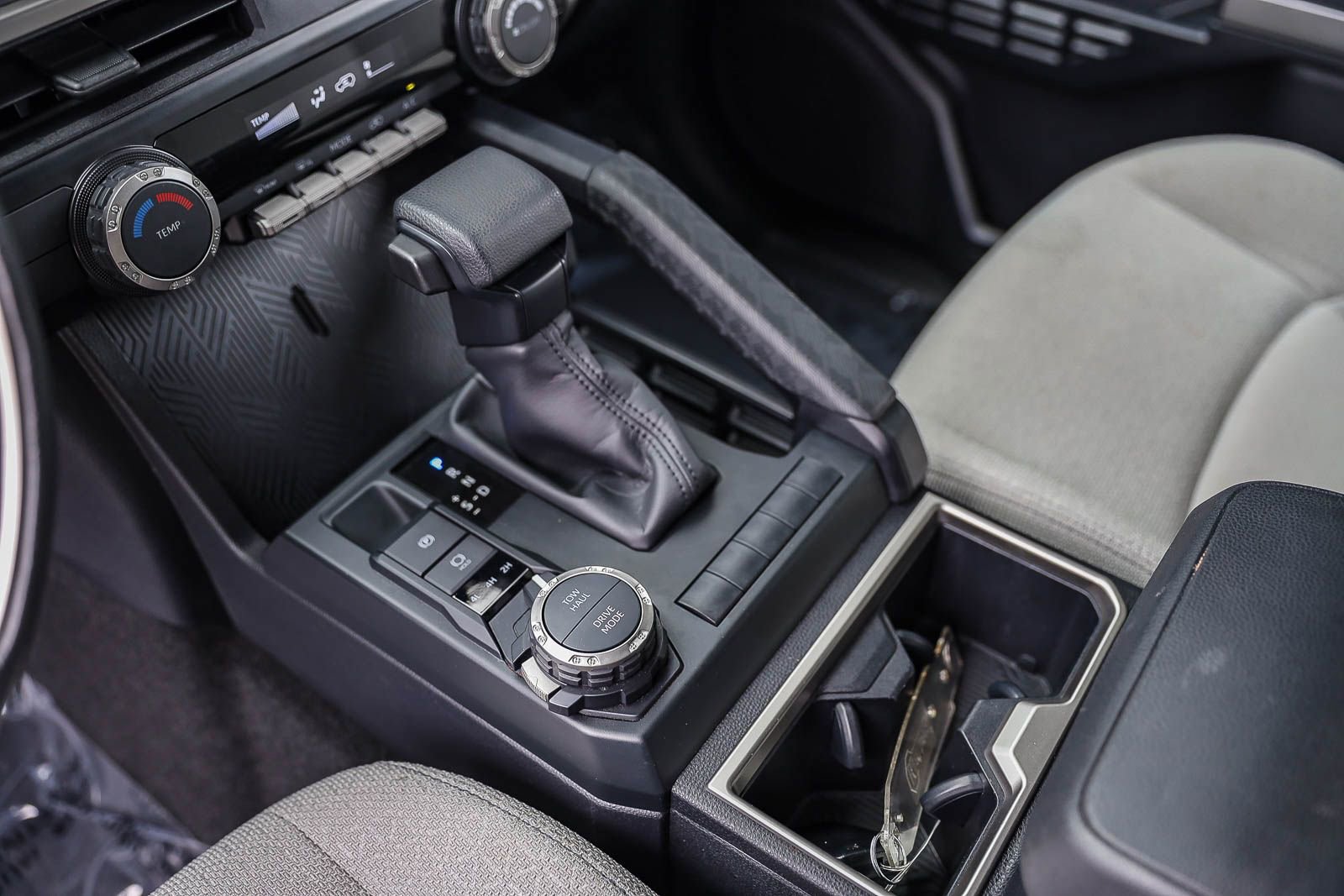 Certified 2025 Toyota 4Runner SR5 image 18