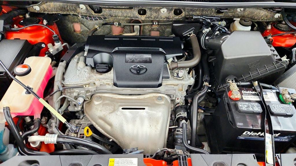 Used 2016 Toyota RAV4 LE FWD image 24