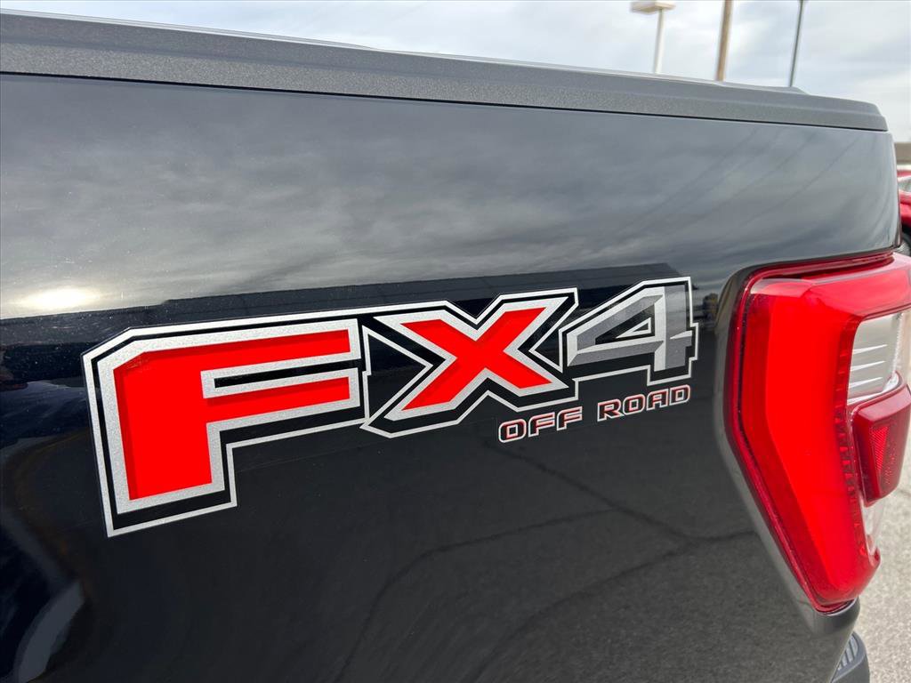 Used 2022 Ford F150 Lariat image 9