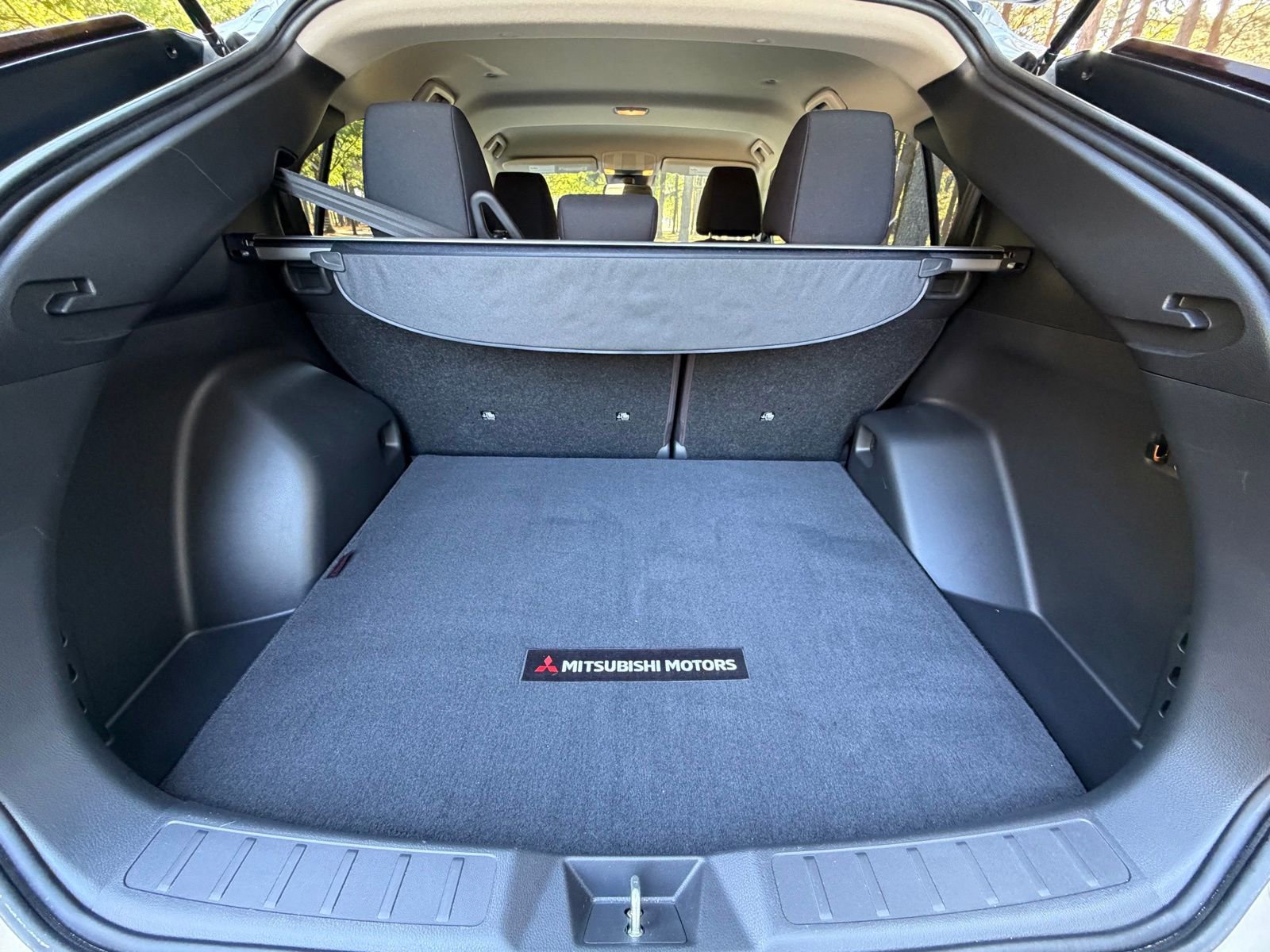 Used 2022 Mitsubishi Eclipse Cross ES image 15