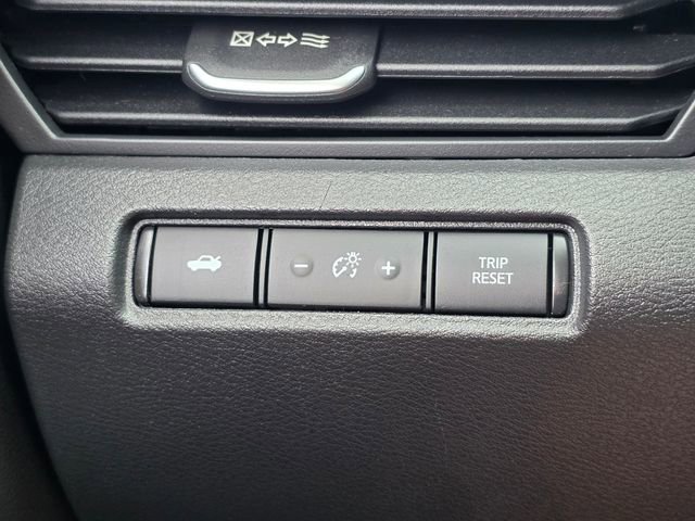 Used 2025 Nissan Altima 2.5 S FWD image 36