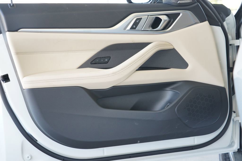 New 2026 BMW i4 xDrive40i w/ Premium Package AWD/4WD image 9