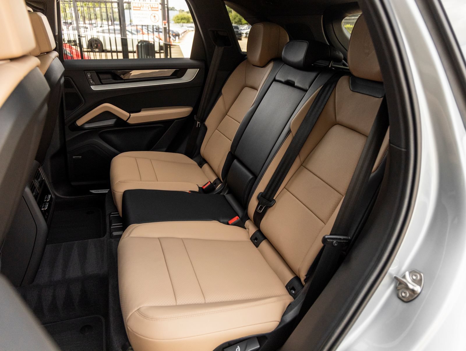 New 2026 Porsche Cayenne S AWD/4WD image 36