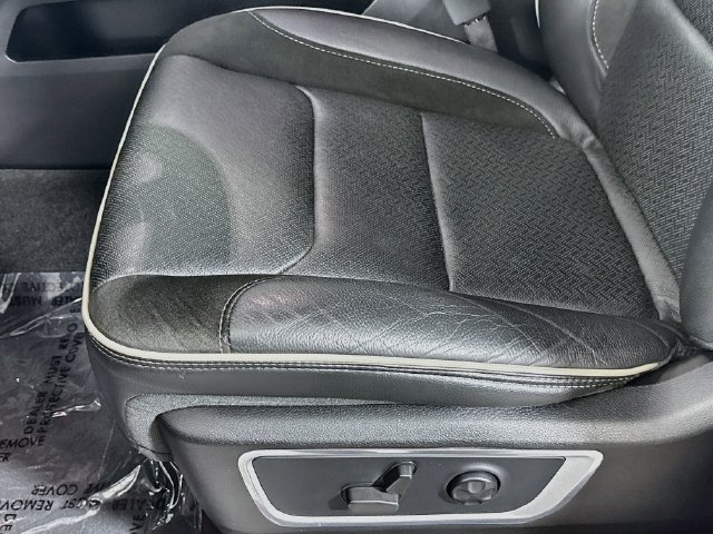 Used 2021 RAM 1500 Laramie w/ Sport Appearance Package AWD/4WD image 18