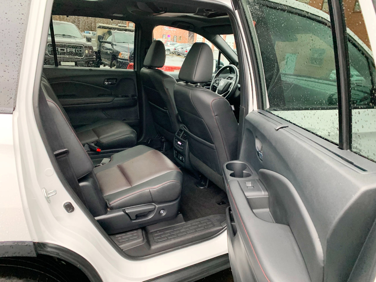 Used 2022 Honda Pilot Black Edition image 21