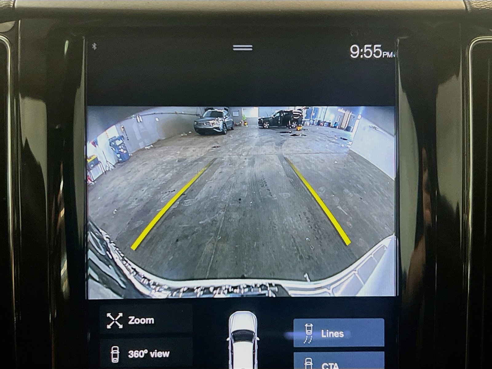 Used 2021 Volvo XC60 T5 Momentum w/ Advanced Package AWD/4WD image 10