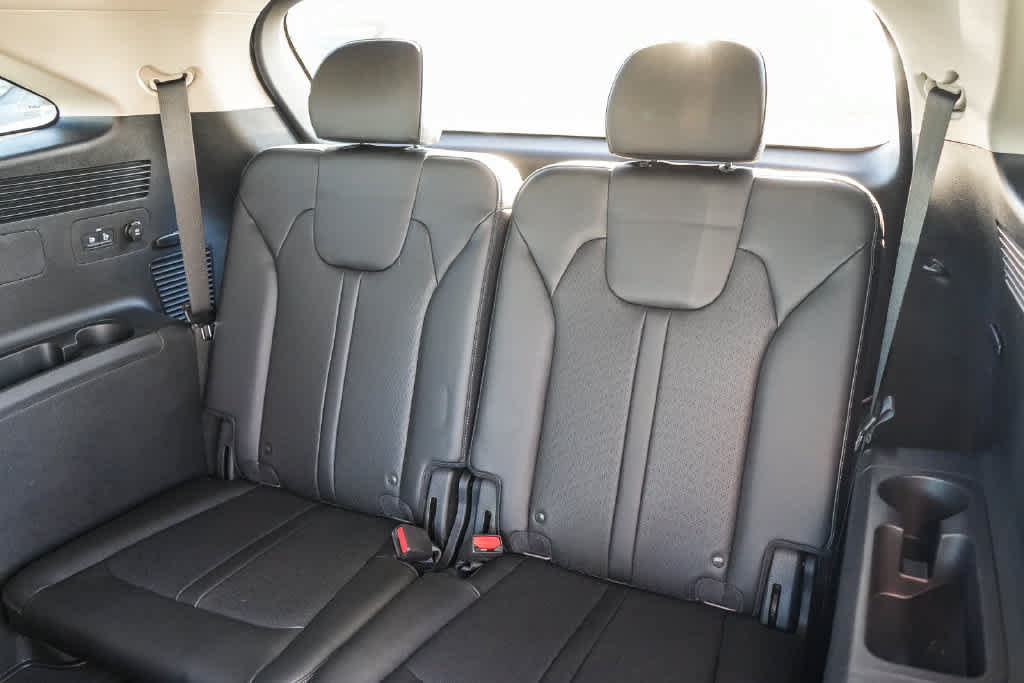 Certified 2023 Kia Sorento S w/ Panoramic Sunroof Package FWD image 19