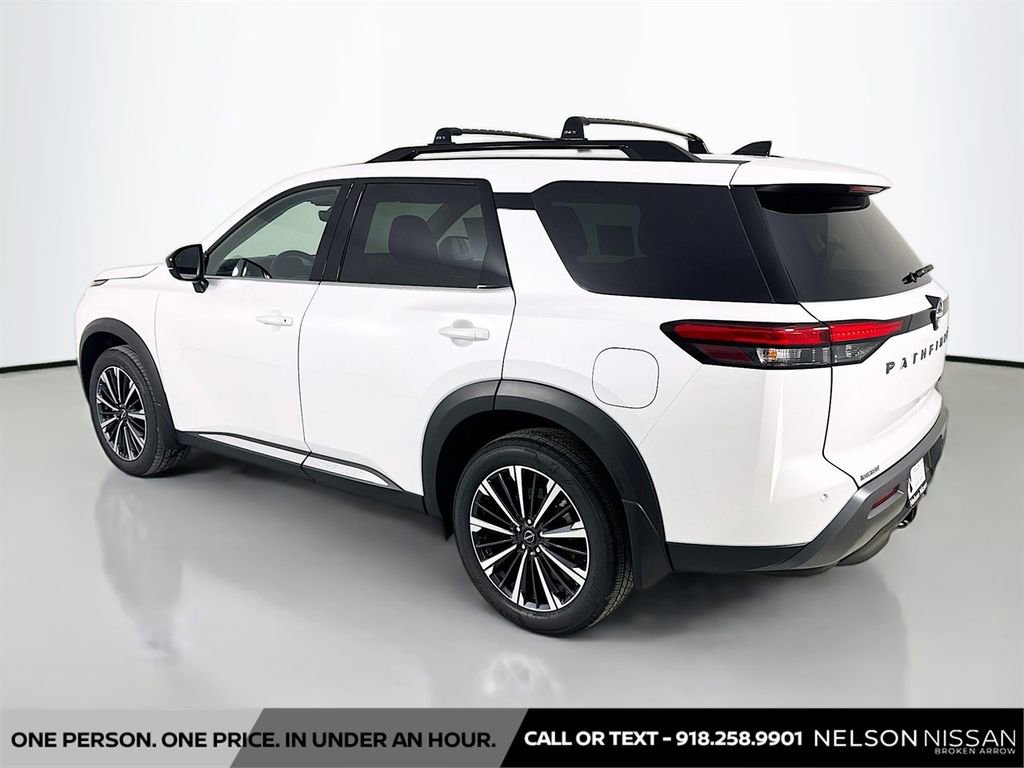 New 2026 Nissan Pathfinder Platinum image 7