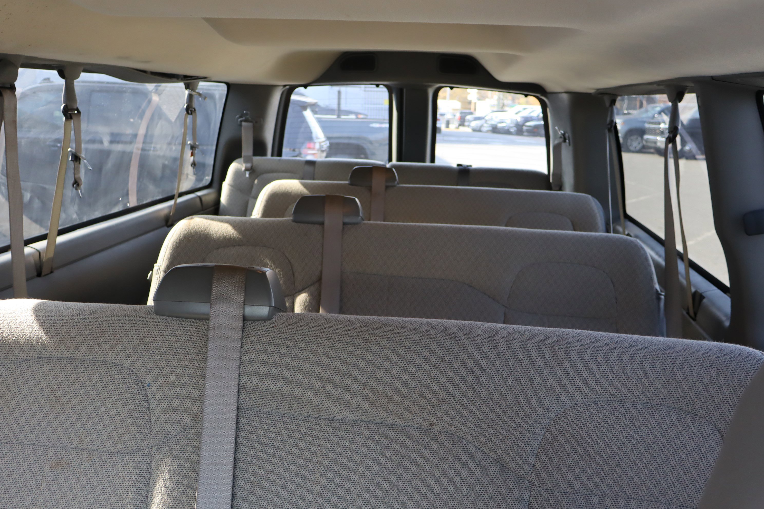 Used 2024 Chevrolet Express 3500 LS image 24